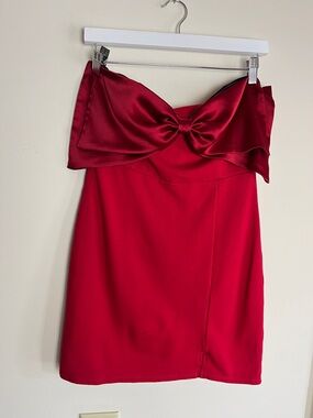 Lulu's Scarlet Strapless Bow-Front Mini Dress